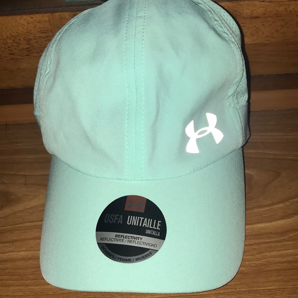 Under Armour baseball cap mint green (women’s)